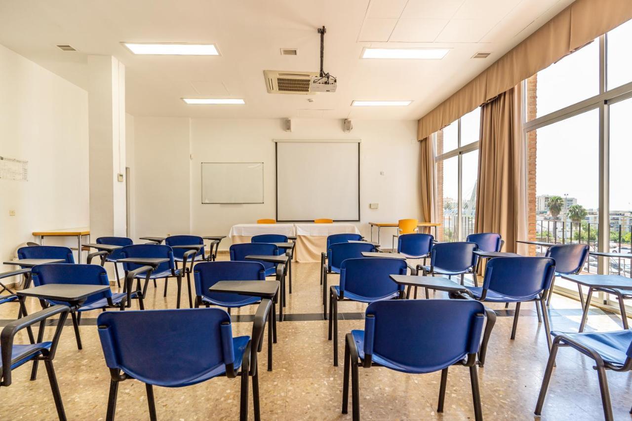 Albergue Inturjoven マルベーリャ エクステリア 写真